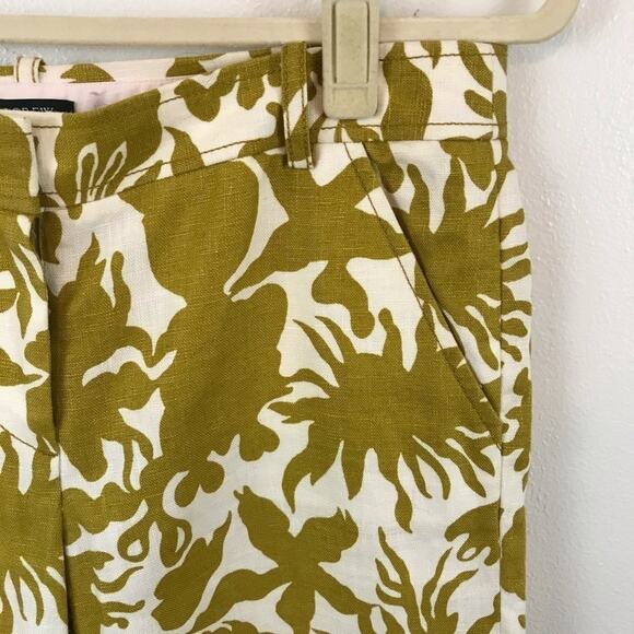 J. Crew City Fit Shorts Size 2 - Picture 3 of 6